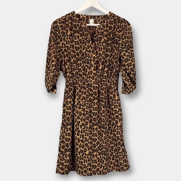 Old Navy Dresses & Skirts - NEW Old Navy Split Neck Dress Leopard Print Shirt Pockets Size XS